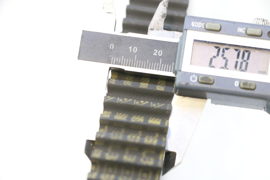 photo de DRIVE BELT HONDA FJS SILVER WING SILVERWING 400 (2005 - 2008) - Component detail