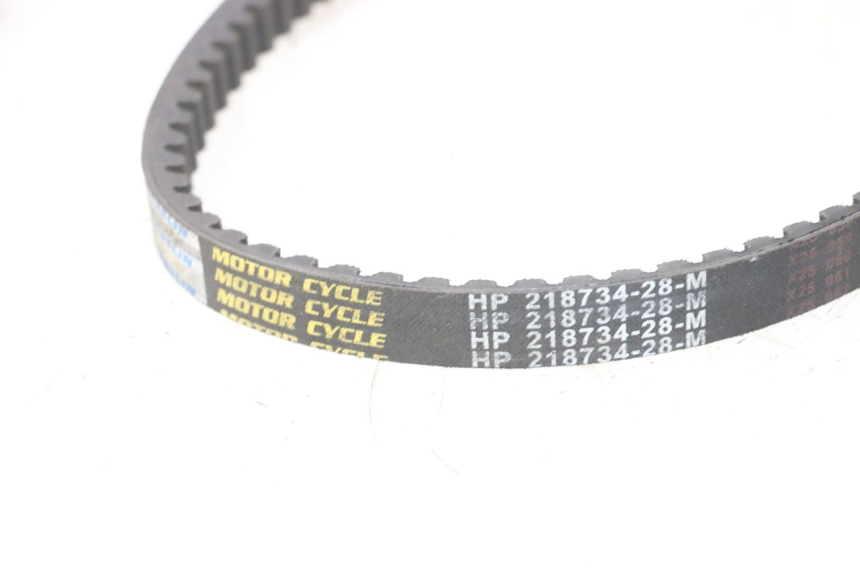 photo de DRIVE BELT PEUGEOT KISBEE 4T 50 (2018 - 2022) - Alternative perspective