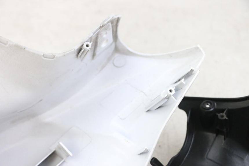 photo de HANDLEBAR COVER KYMCO AGILITY 4T 50 (2018 - 2022) - Distinctive features