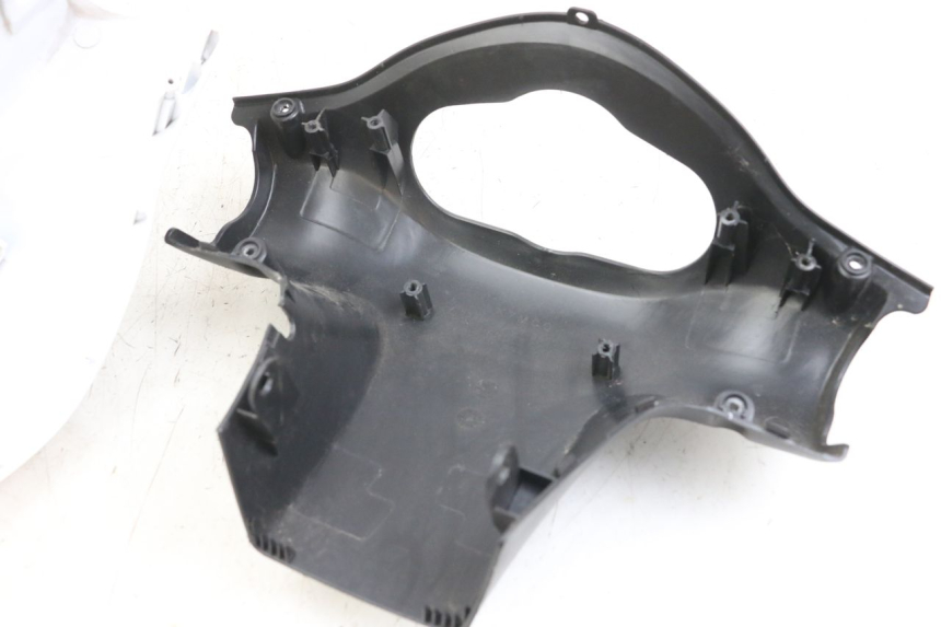 photo de HANDLEBAR COVER KYMCO AGILITY 4T 50 (2018 - 2022) - Supplementary product photo