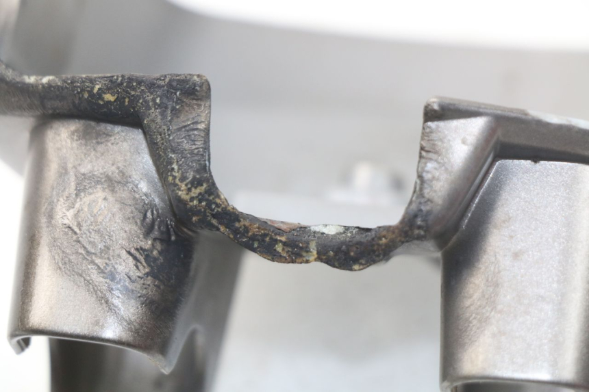 photo de HANDLEBAR COVER KYMCO AGILITY RS 2T 50 (2009 - 2013) - Component detail