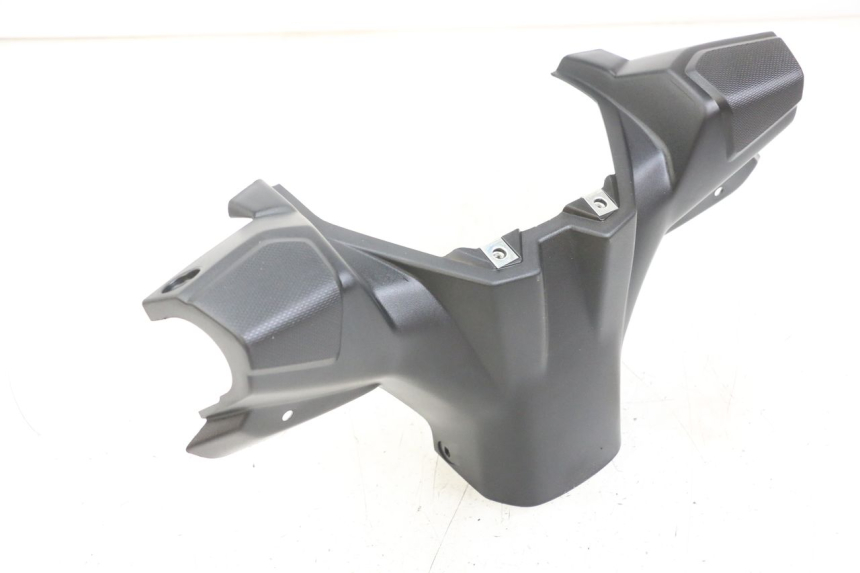 photo de REAR HANDLEBAR COVER YAMAHA AEROX 2T 50 (2013 - 2017) - Zoom on usage condition