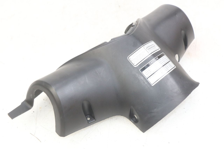 photo de REAR HANDLEBAR COVER KYMCO AGILITY 16+ 4T 50 (2018 - 2023) - Fixing points details