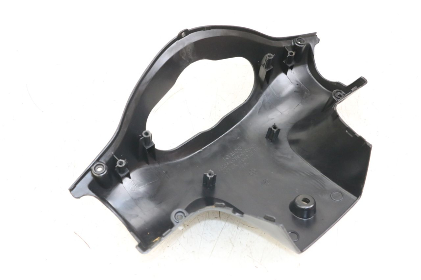 photo de REAR HANDLEBAR COVER KYMCO AGILITY 4T 50 (2005 - 2018) - Technical close-up