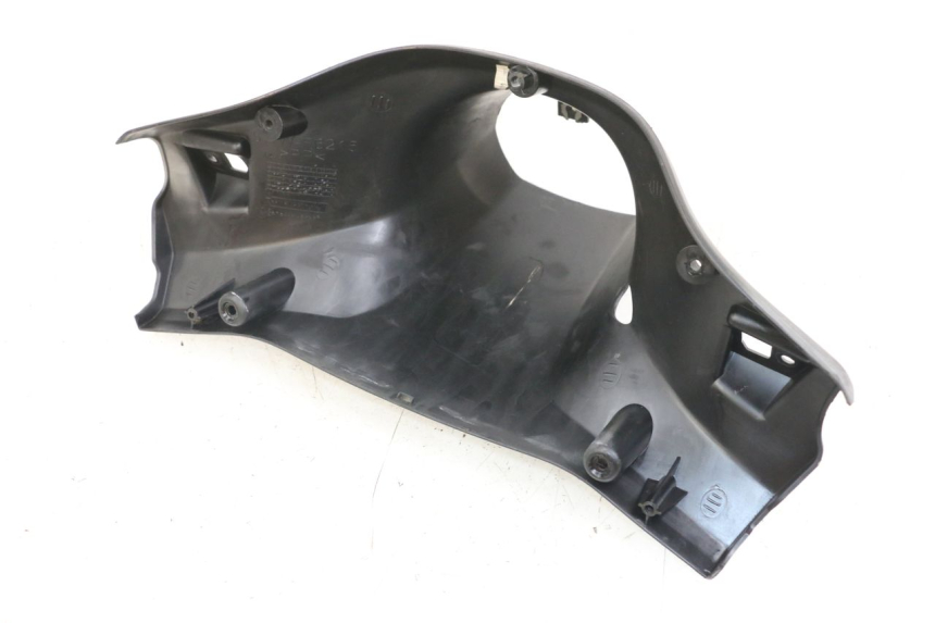 photo de REAR HANDLEBAR COVER MBK BOOSTER SPIRIT 50 (2004 - 2017) - Product overview