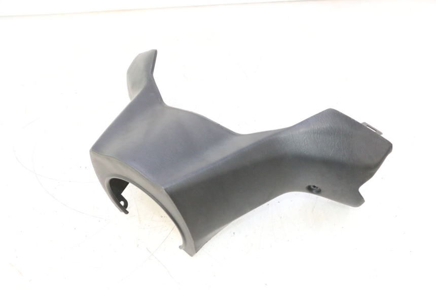 photo de REAR HANDLEBAR COVER SUZUKI BURGMAN 125 (2007 - 2014) - Alternative perspective
