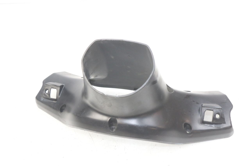 photo de REAR HANDLEBAR COVER YAMAHA BW'S 50 (2004 - 2017) - Alternative perspective