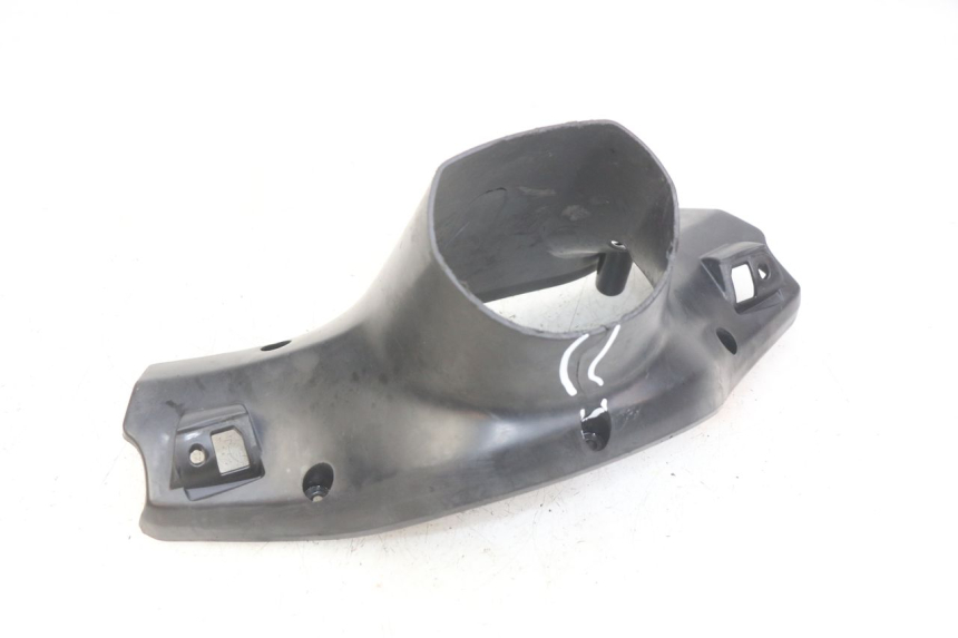 photo de REAR HANDLEBAR COVER YAMAHA BW'S EASY 50 (2013 - 2016) - Component detail