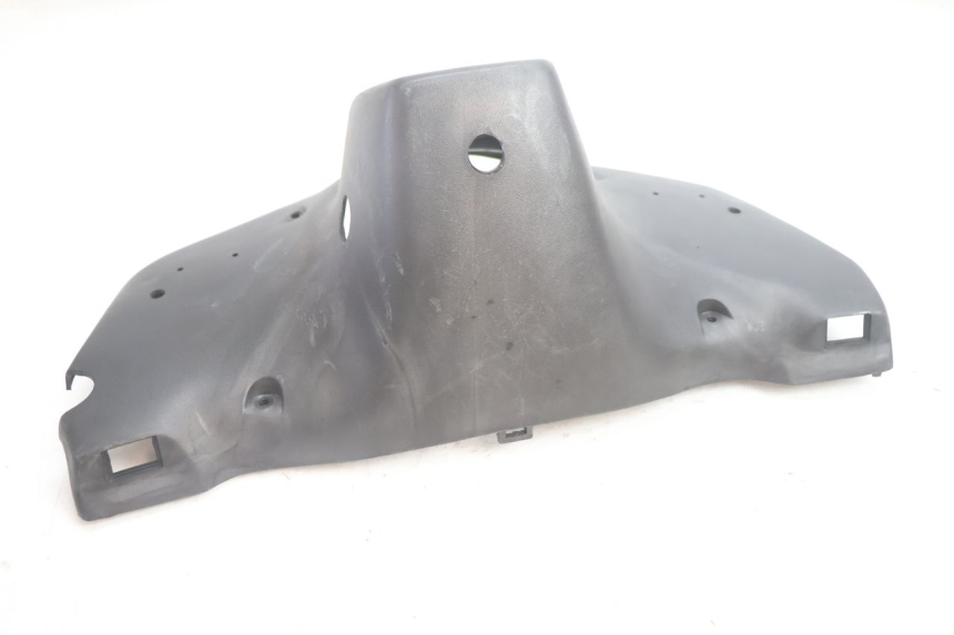 photo de HANDLE BAR REAR PANEL TGB CITY RS 50 (2011 - 2016) - Zoom on usage condition