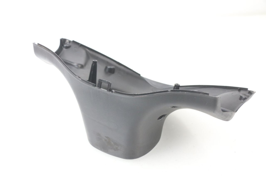 photo de HANDLE BAR REAR PANEL REVATTO CITYONE 125 (2006 - 2007) - Surface and material condition