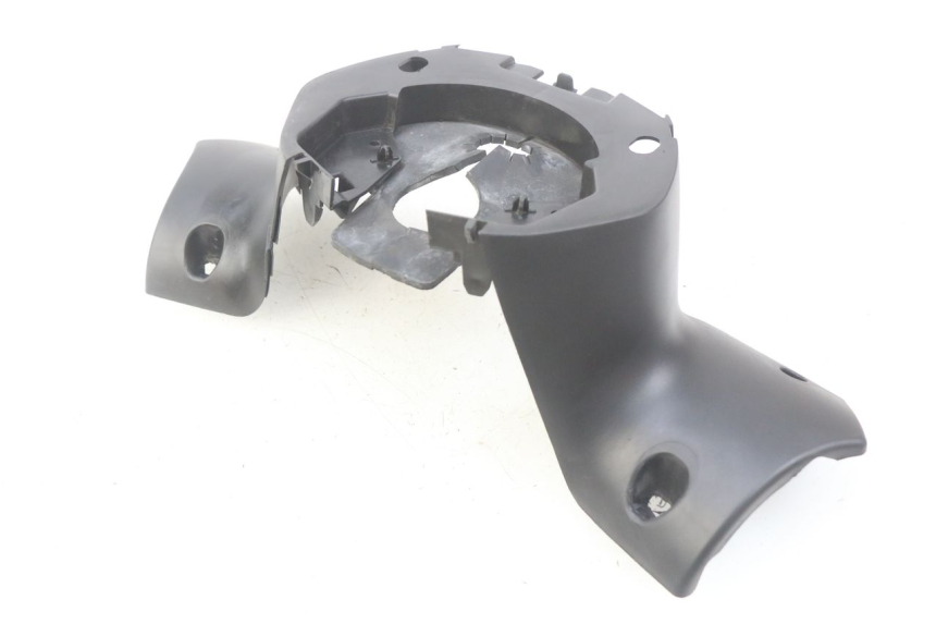 photo de REAR HANDLEBAR COVER PEUGEOT CITYSTAR 125 (2011 - 2017) - Main view