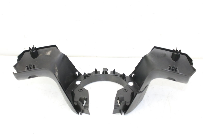 photo de REAR HANDLEBAR COVER PEUGEOT CITYSTAR 50 (2013 - 2017) - Main view