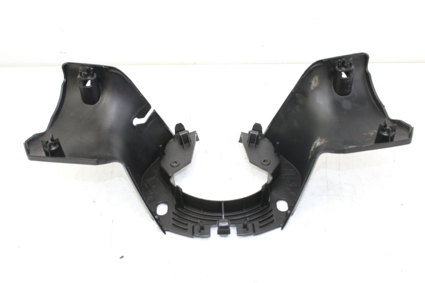 photo de REAR HANDLEBAR COVER PEUGEOT CITYSTAR 50 (2013 - 2017) - Checked used part
