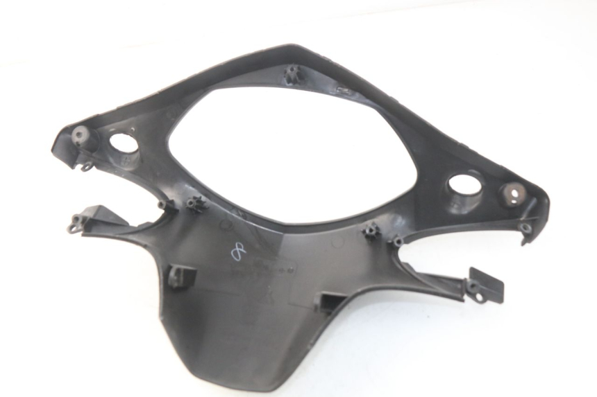 photo de REAR HANDLEBAR COVER YAMAHA CYGNUS X INJECTION 125 (2007 - 2013) - Surface and material condition