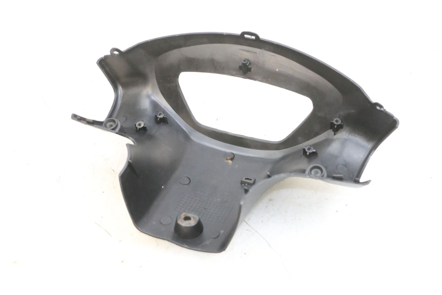 photo de REAR HANDLEBAR COVER LONGJIA DIGITA 4T 50 (2019 - 2022) - Alternative perspective