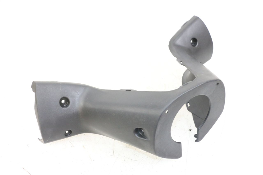 photo de REAR HANDLEBAR COVER KYMCO DINK 4T 50 (2007 - 2018) - Zoom on usage condition