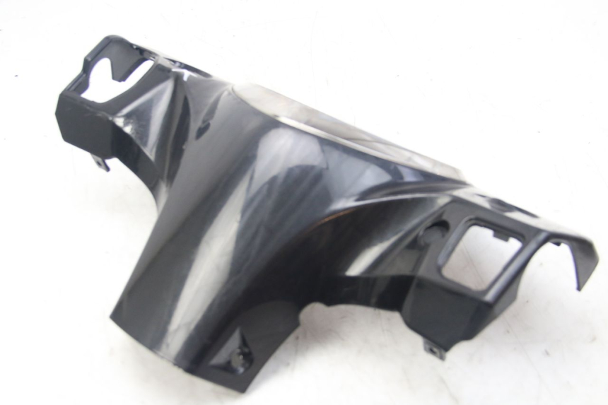photo de REAR HANDLEBAR COVER YAMAHA D'ELIGHT DELIGHT 125 (2017 - 2020) - Technical close-up