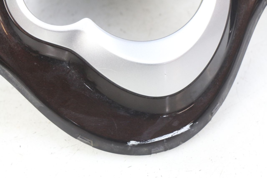 photo de REAR HANDLEBAR COVER YAMAHA D'ELIGHT DELIGHT 115 (2013 - 2017) - Surface and material condition