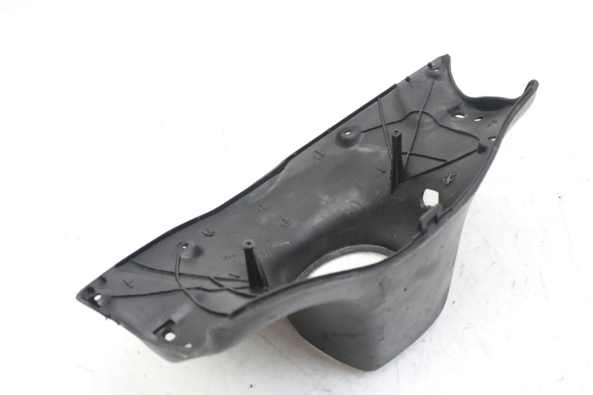 photo de REAR HANDLEBAR COVER KEEWAY F-ACT FACT 50 (2006 - 2011) - Surface and material condition