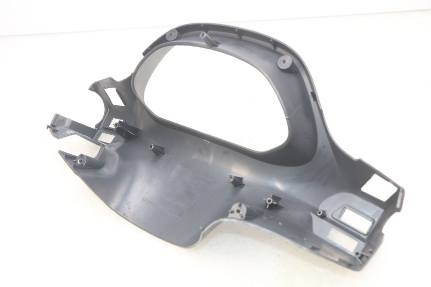 photo de REAR HANDLEBAR COVER HONDA FES PANTHEON 2T 125 (1998 - 2002) - Component detail