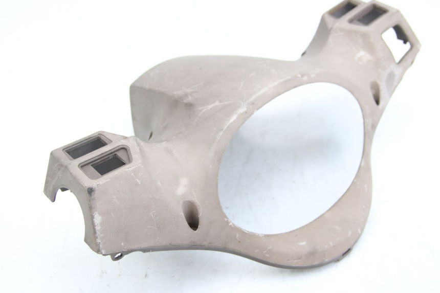 photo de REAR HANDLEBAR COVER SYM FIDDLE 2 125 (2010 - 2013) - Component detail