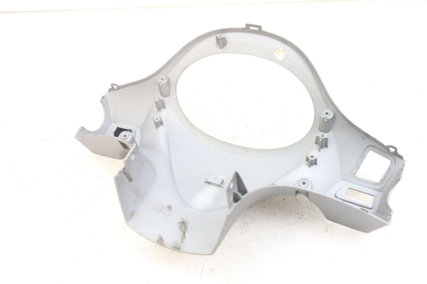 photo de REAR HANDLEBAR COVER SYM FIDDLE 3 III 125 (2014 - 2020) - Additional view of the item