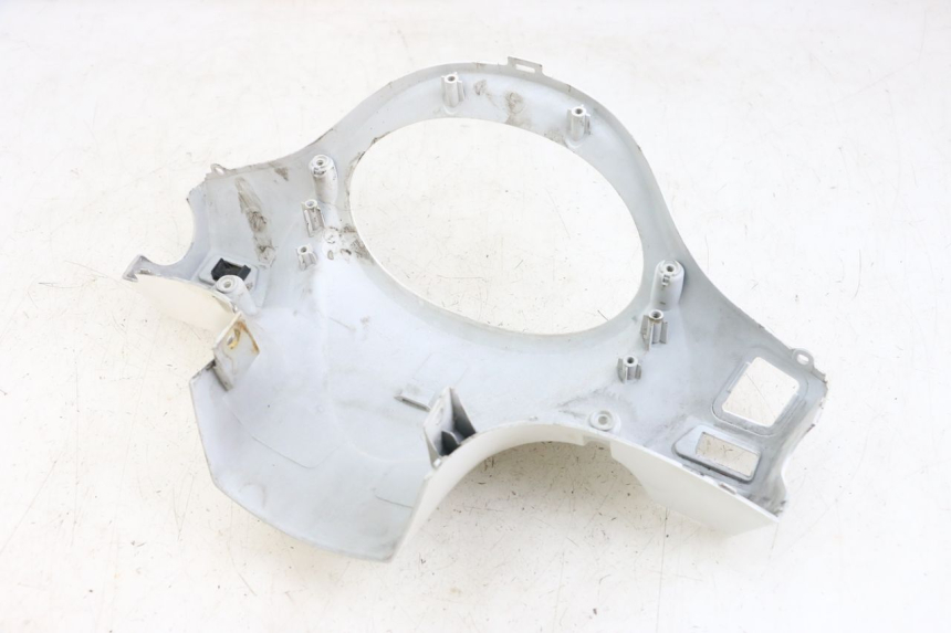 photo de HANDLE BAR REAR PANEL SYM FIDDLE 3 III 50 (2014 - 2020) - Zoom on usage condition