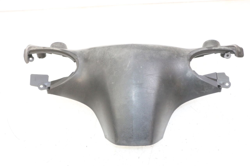 photo de HANDLE BAR REAR PANEL MBK FLAME X 125 (2007 - 2016) - Fixing points details