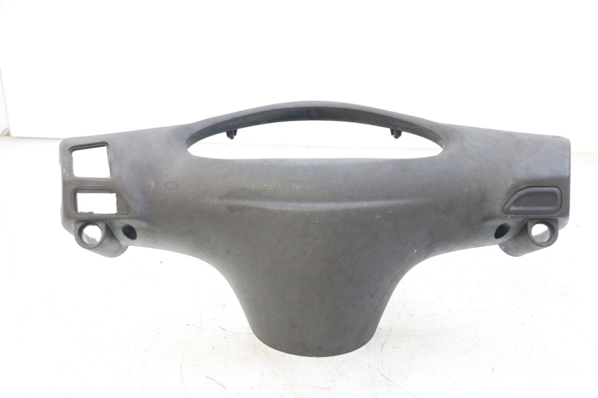 photo de REAR HANDLEBAR COVER PIAGGIO FLY 2T 50 (2004 - 2017) - Zoom on usage condition