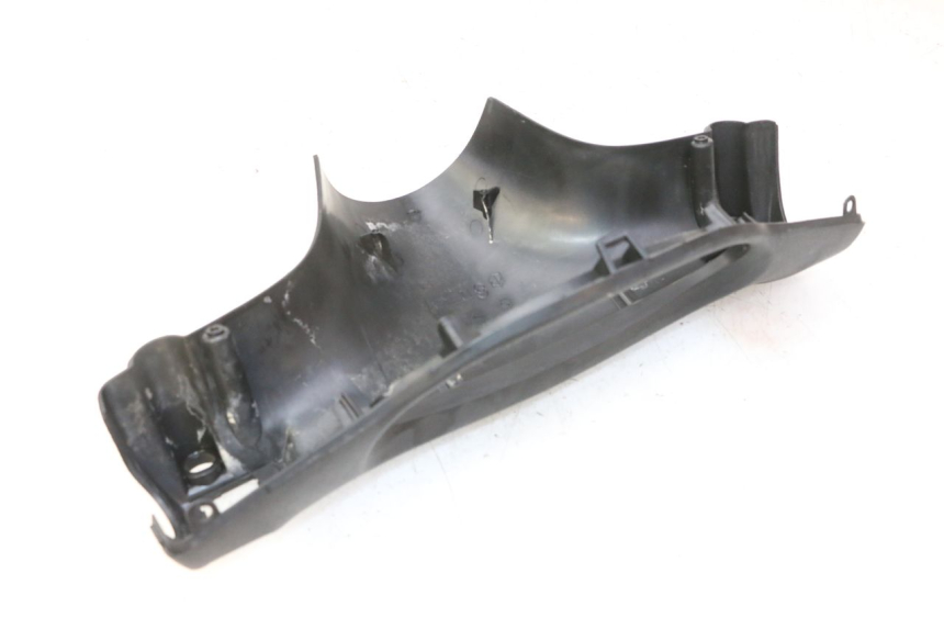 photo de REAR HANDLEBAR COVER PIAGGIO FLY 2T 50 (2004 - 2017) - Component detail