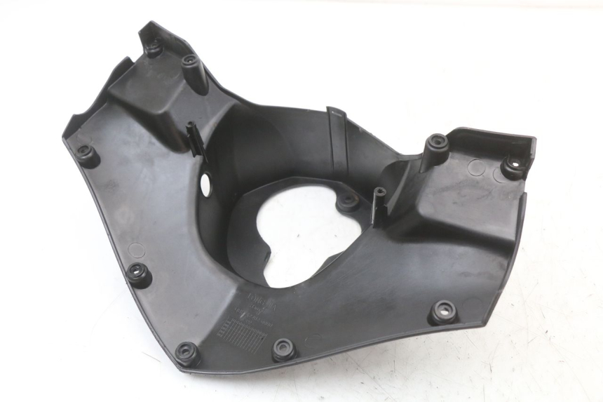 photo de REAR HANDLEBAR COVER TNT MOTOR GRIDO 2T 50 (2010 - 2019) - Technical close-up