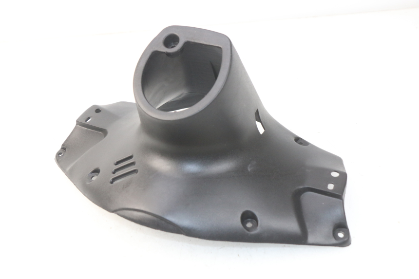 photo de REAR HANDLEBAR COVER KEEWAY HURRICANE 50 (2006 - 2019) - Alternative perspective