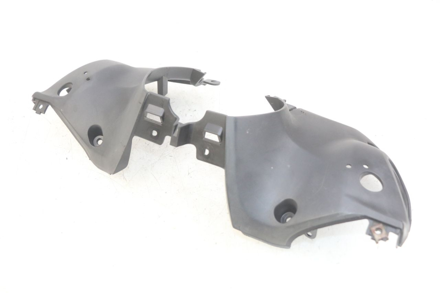 photo de REAR HANDLEBAR COVER YAMAHA HW XENTER 125 (2011 - 2017) - Main view
