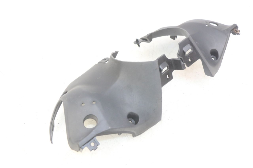 photo de REAR HANDLEBAR COVER YAMAHA HW XENTER 125 (2011 - 2017) - Zoom on usage condition