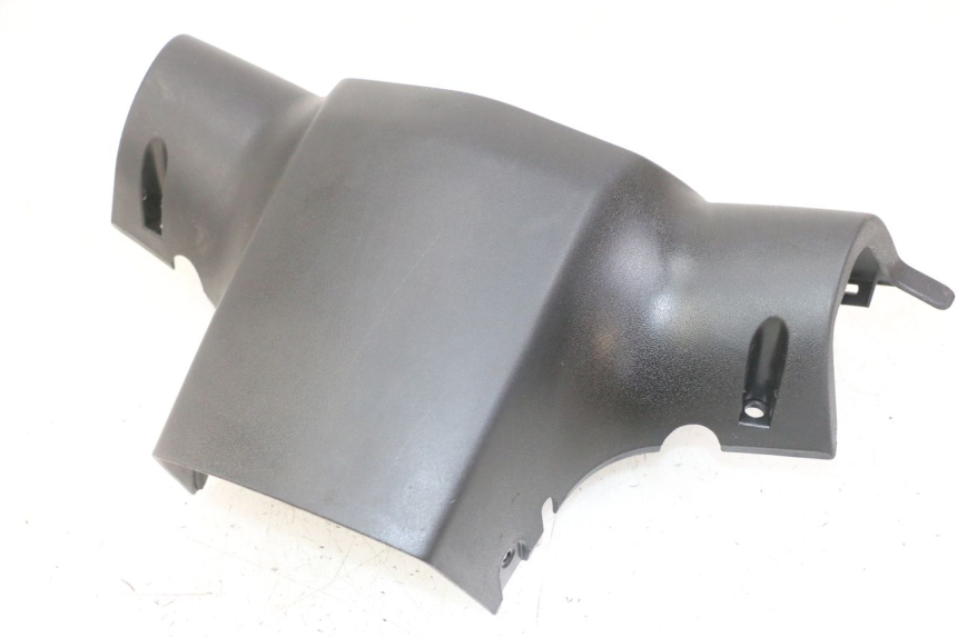 photo de HANDLE BAR REAR PANEL PEUGEOT KISBEE 2T 50 (2018 - 2022) - Alternative perspective