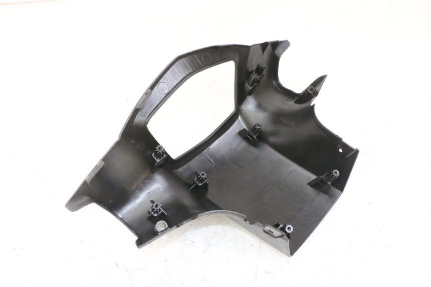 photo de HANDLE BAR REAR PANEL PEUGEOT KISBEE 2T 50 (2018 - 2022) - Product overview