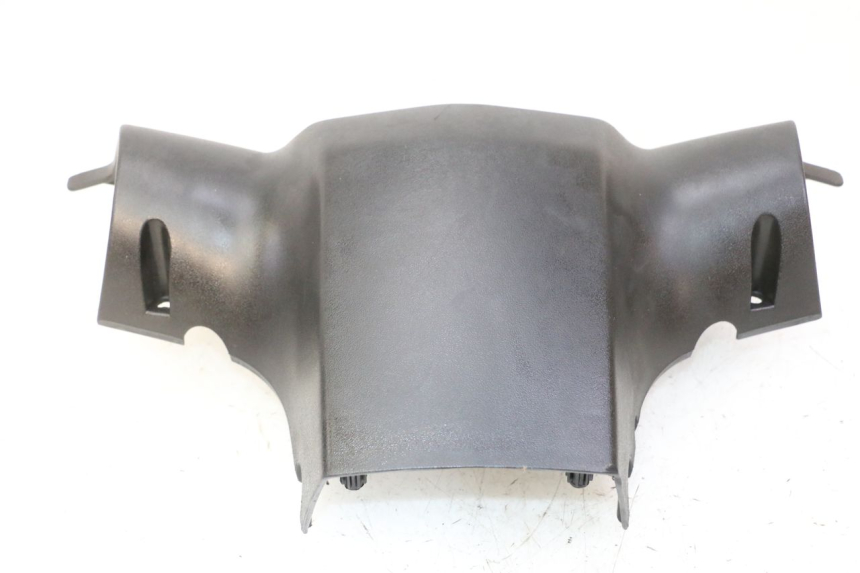 photo de REAR HANDLEBAR COVER PEUGEOT KISBEE 2T 50 (2010 - 2017) - Alternative perspective