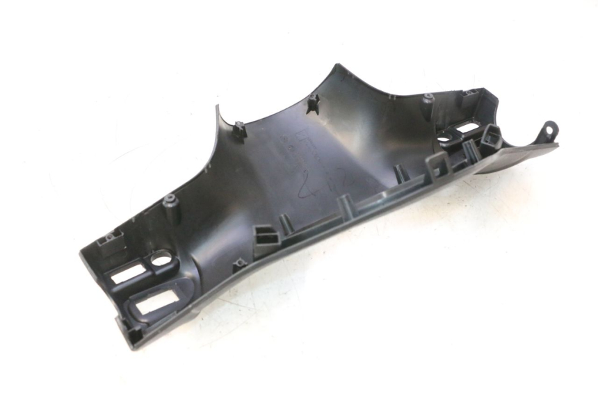photo de HANDLE BAR REAR PANEL PIAGGIO LIBERTY IGET 4T 50 (2021 - 2025) - Surface and material condition