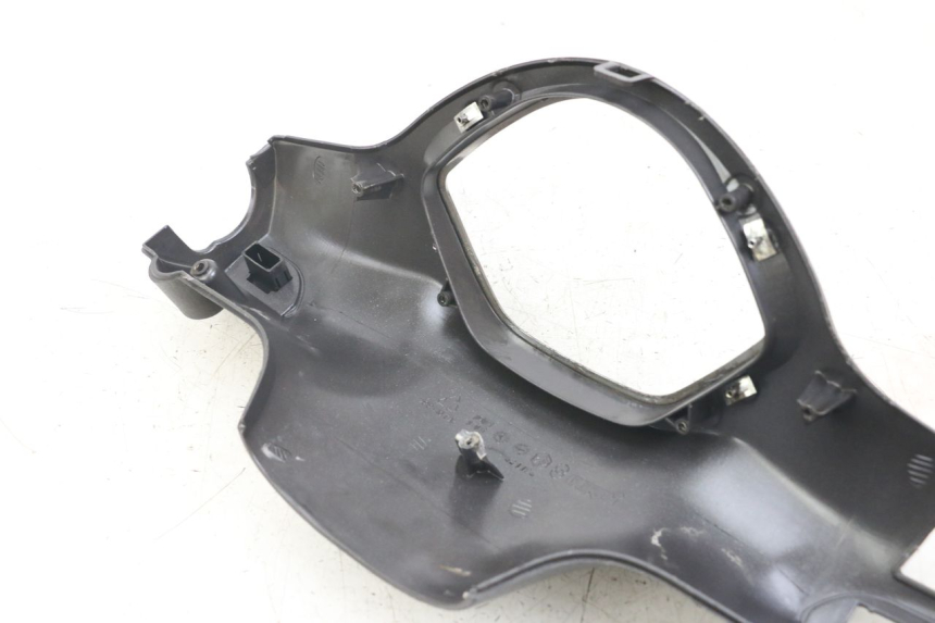photo de REAR HANDLEBAR COVER PIAGGIO LIBERTY 125 (2009 - 2013) - Product overview
