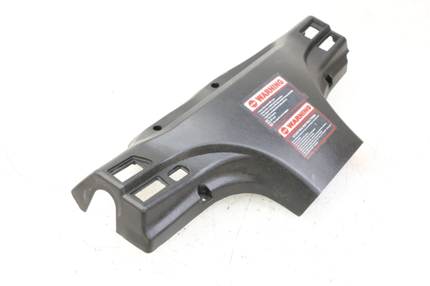 photo de HANDLE BAR REAR PANEL LONGJIA SHARPY 125 (2020 - 2024) - Fixing points details