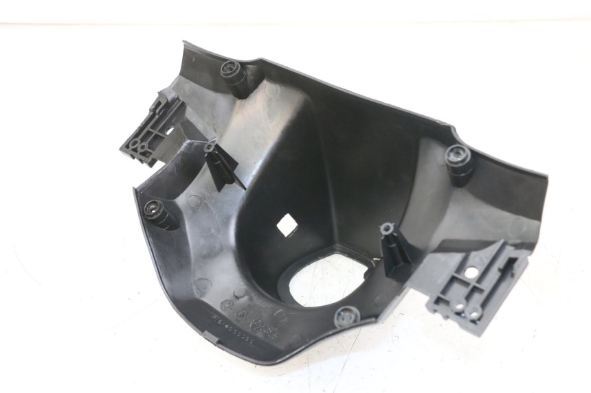 photo de HANDLE BAR REAR PANEL MASH LEGEND'R 4T 50 (2021 - 2025) - Zoom on usage condition