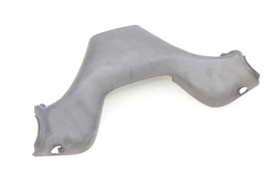 photo de REAR HANDLEBAR COVER PIAGGIO MP3 LT 400 (2007 - 2012) - Component detail