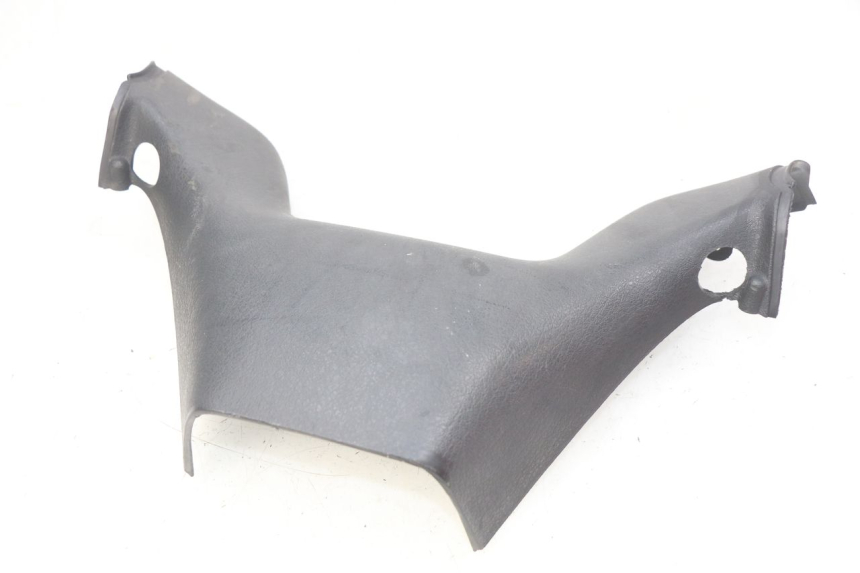 photo de REAR HANDLEBAR COVER PIAGGIO MP3 LT 400 (2007 - 2012) - Zoom on usage condition