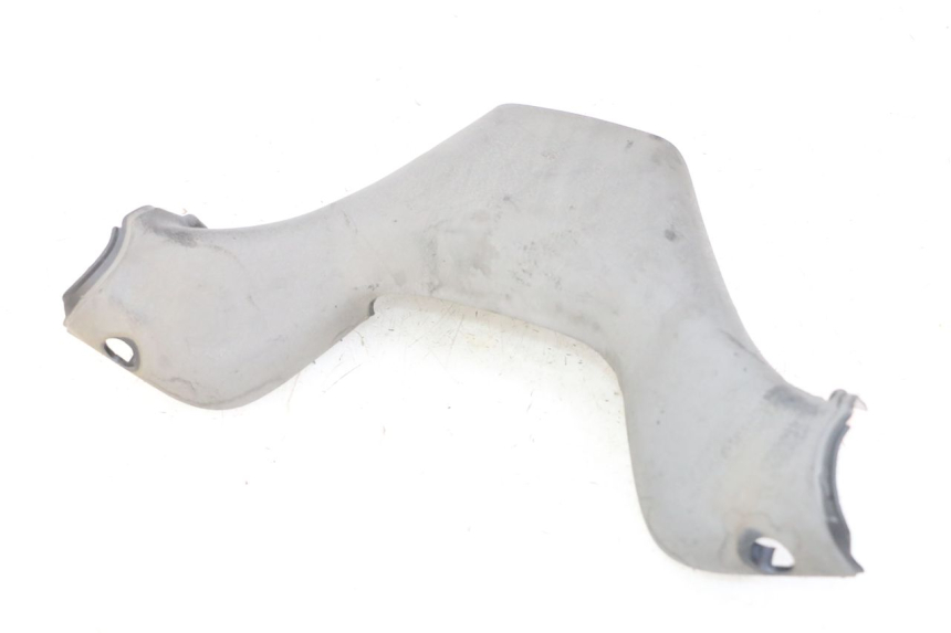 photo de HANDLE BAR REAR PANEL PIAGGIO MP3 LT 300 (2010 - 2016) - Zoom on usage condition