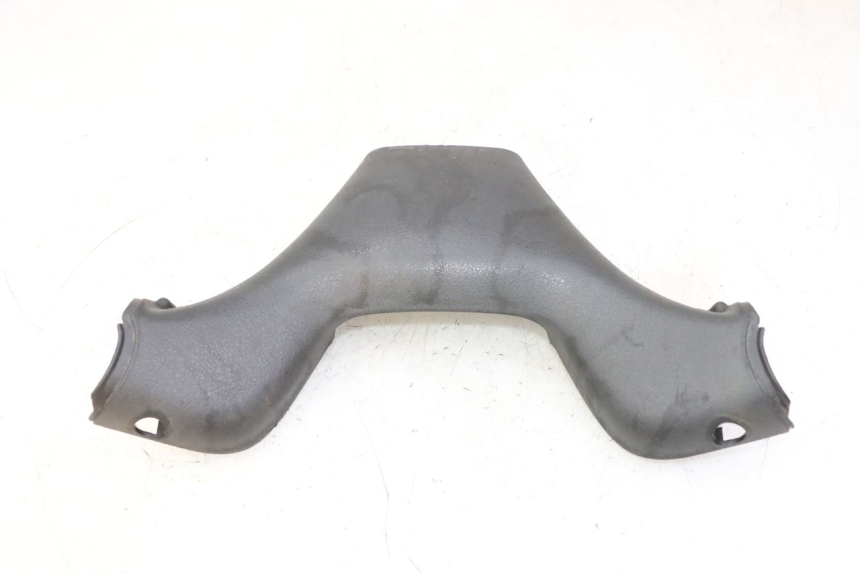 photo de REAR HANDLEBAR COVER PIAGGIO MP3 RL 250 (2006 - 2010) - Alternative perspective