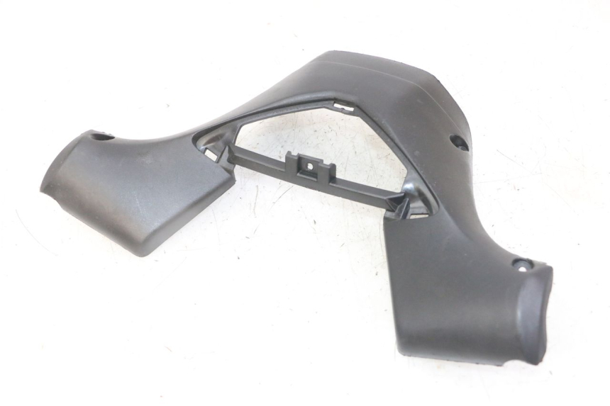 photo de REAR HANDLEBAR COVER GILERA NEXUS 125 (2009 - 2013) - Component detail
