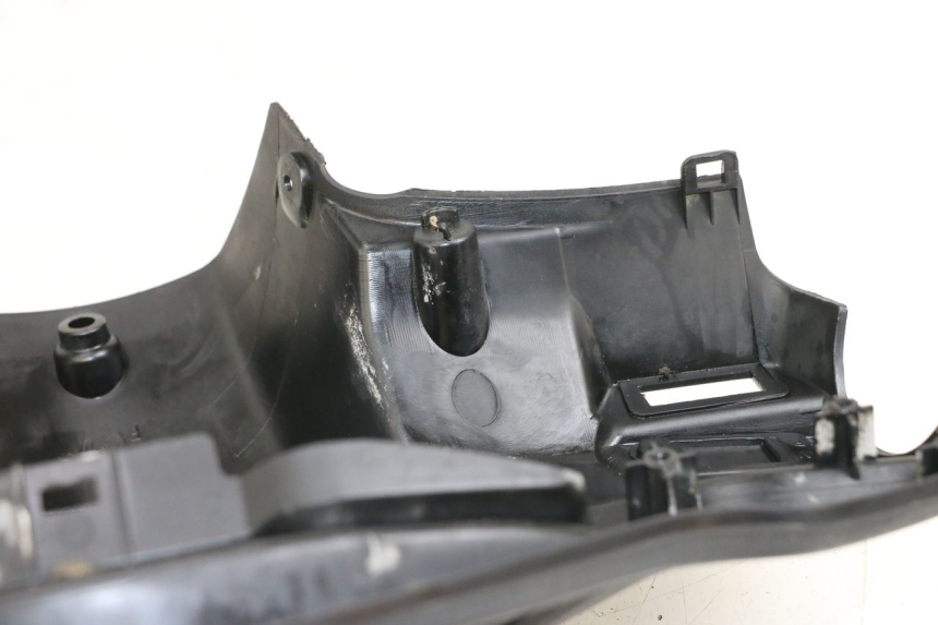 photo de REAR HANDLEBAR COVER HONDA NHX LEAD 110 (2008 - 2010) - Component detail