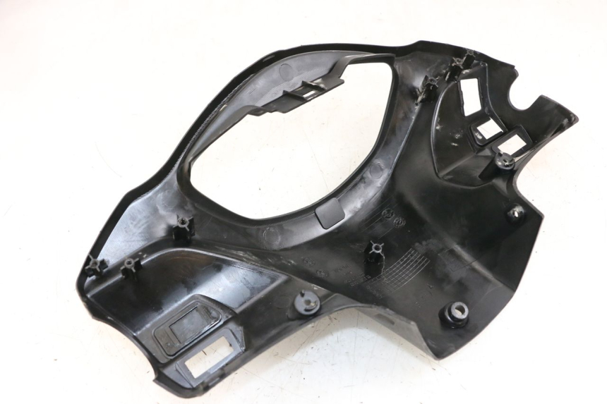 photo de REAR HANDLEBAR COVER HONDA NHX LEAD 110 (2008 - 2010) - Technical close-up