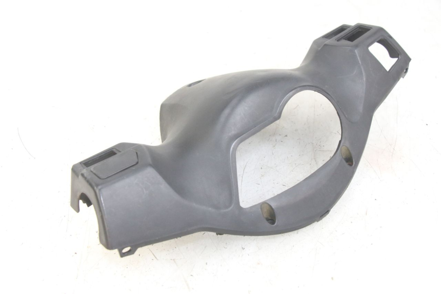 photo de REAR HANDLEBAR COVER SYM ORBIT 2 4T 50 (2018 - 2022) - Alternative perspective