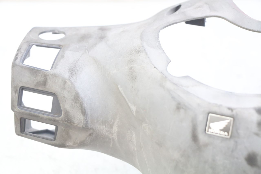 photo de REAR HANDLEBAR COVER HONDA PES PS I 125 (2006 - 2012) - Checked used part